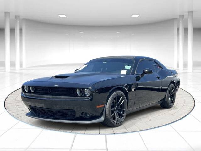 2021 Dodge Challenger R/T Scat Pack RWD photo