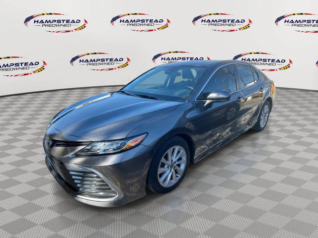 2021 Toyota Camry LE FWD photo