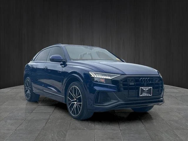 2021 Audi Q8 Prestige AWD photo