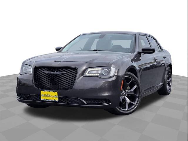 2021 Chrysler 300 Touring RWD photo