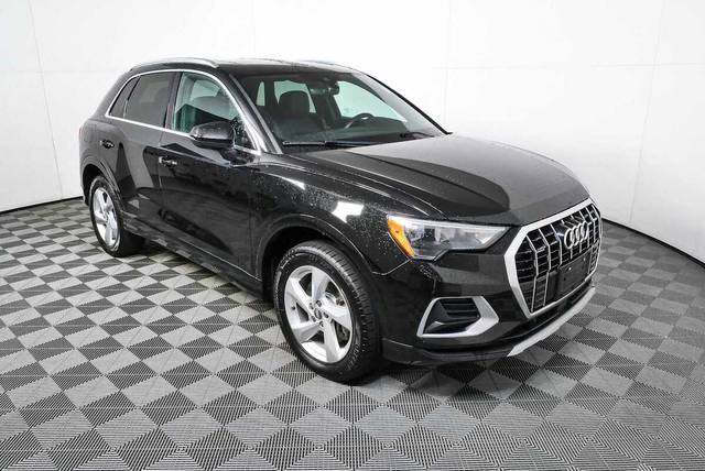 2019 Audi Q3 Premium AWD photo