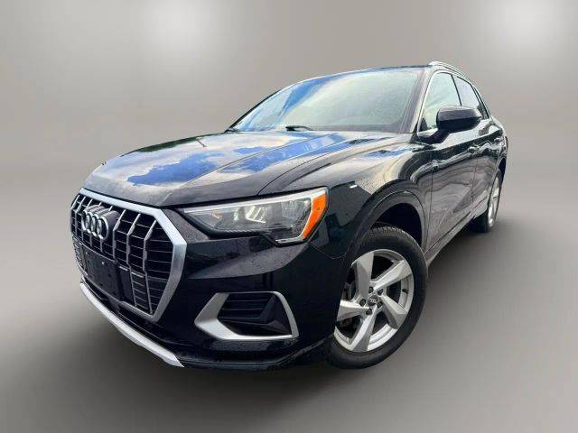 2019 Audi Q3 Premium AWD photo