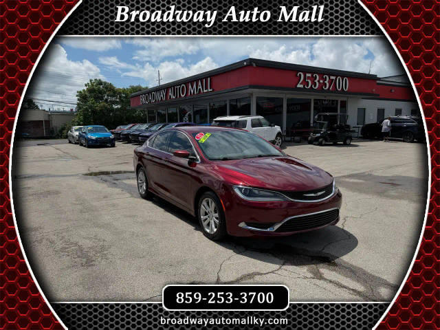 2015 Chrysler 200 Limited FWD photo