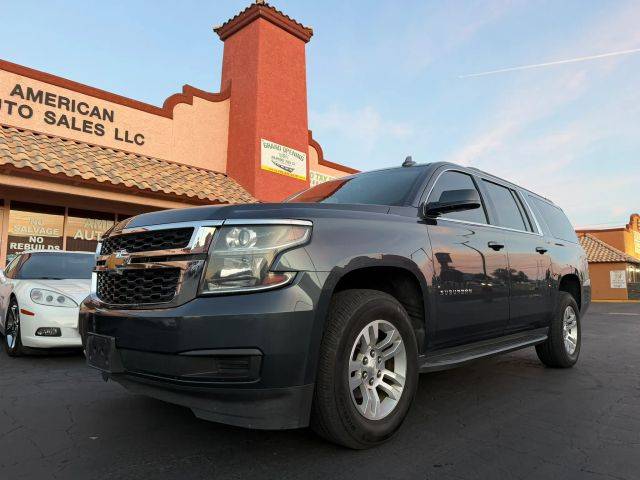 2020 Chevrolet Suburban LT RWD photo