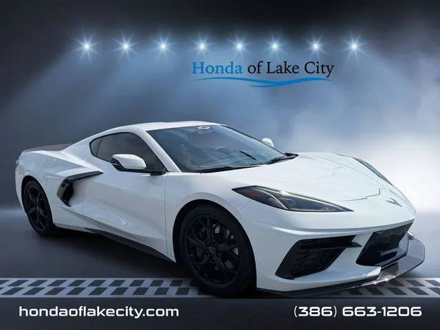 2020 Chevrolet Corvette 2LT RWD photo
