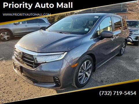 2021 Honda Odyssey Touring FWD photo