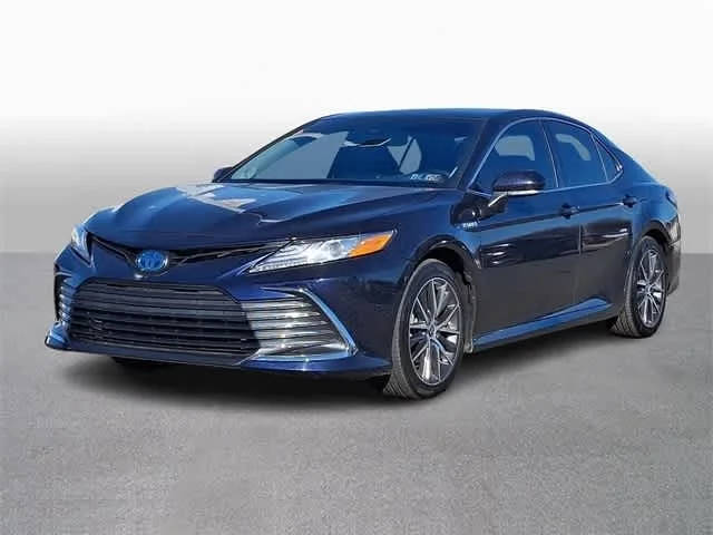 2021 Toyota Camry Hybrid XLE FWD photo