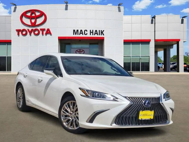 2021 Lexus ES ES 300h FWD photo