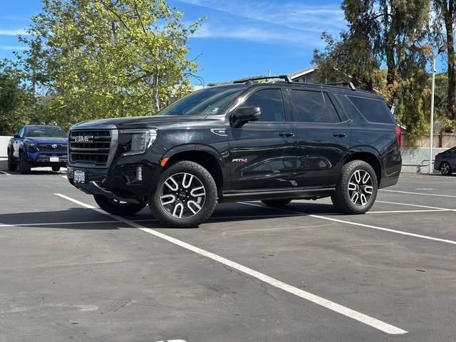 2021 GMC Yukon AT4 4WD photo