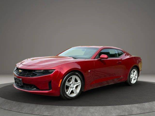 2021 Chevrolet Camaro 1LT RWD photo