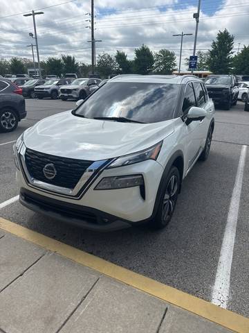 2021 Nissan Rogue SL FWD photo