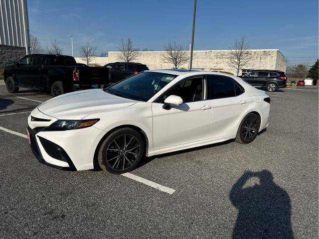 2021 Toyota Camry SE FWD photo