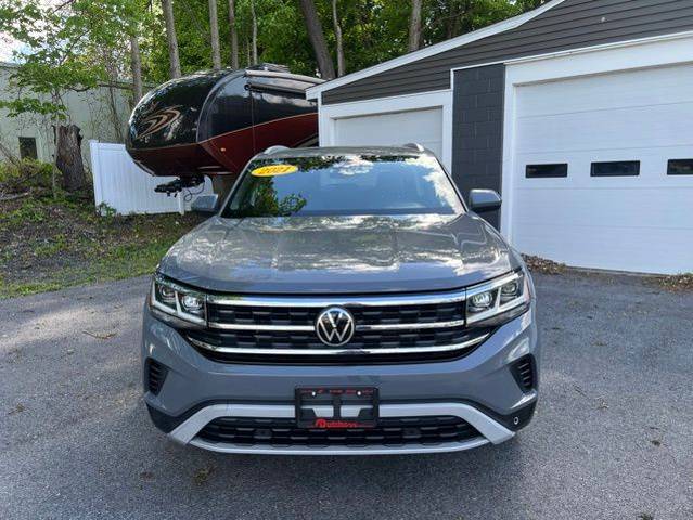 2021 Volkswagen Atlas Cross Sport 3.6L V6 SEL AWD photo