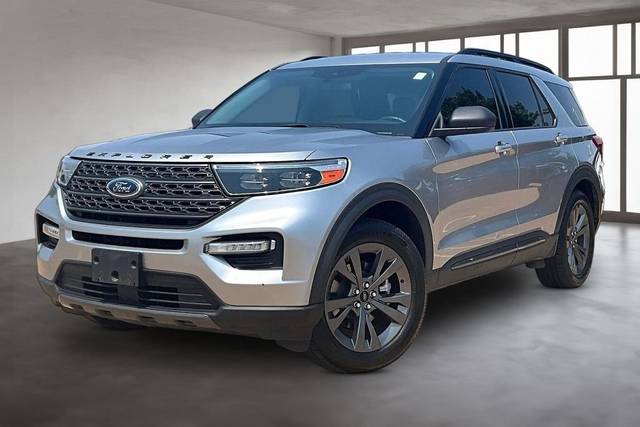2021 Ford Explorer XLT RWD photo