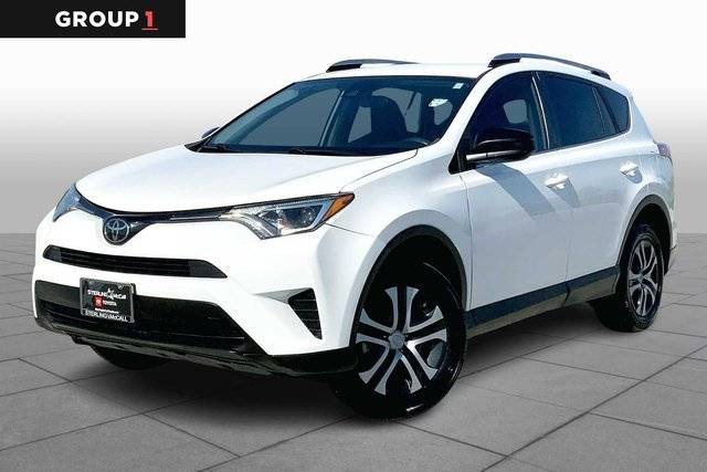 2018 Toyota RAV4 LE FWD photo
