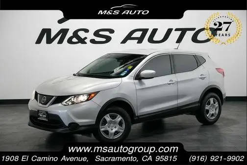 2019 Nissan Rogue Sport S FWD photo