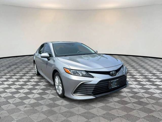 2021 Toyota Camry LE AWD photo