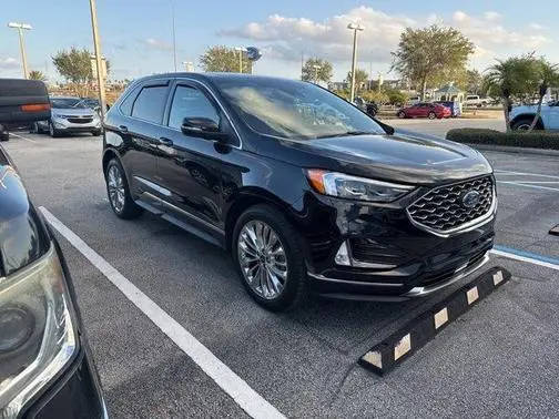 2020 Ford Edge Titanium FWD photo