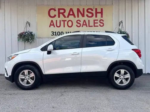 2021 Chevrolet Trax LT FWD photo