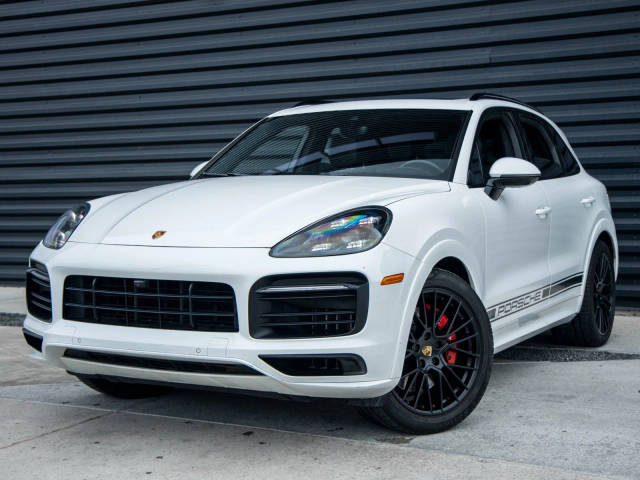 2021 Porsche Cayenne GTS AWD photo