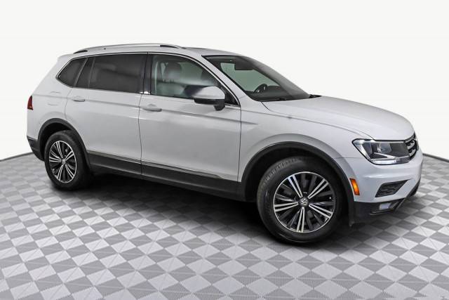 2018 Volkswagen Tiguan SEL FWD photo