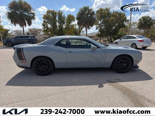 2021 Dodge Challenger R/T Scat Pack RWD photo