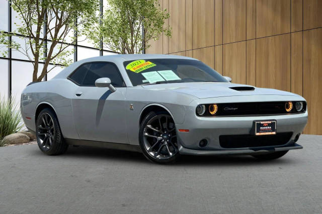 2021 Dodge Challenger R/T Scat Pack RWD photo