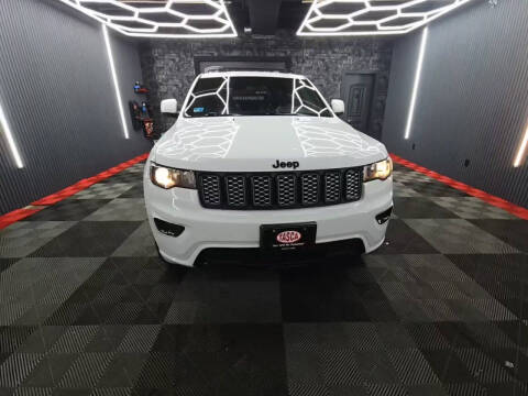 2021 Jeep Grand Cherokee Laredo X 4WD photo