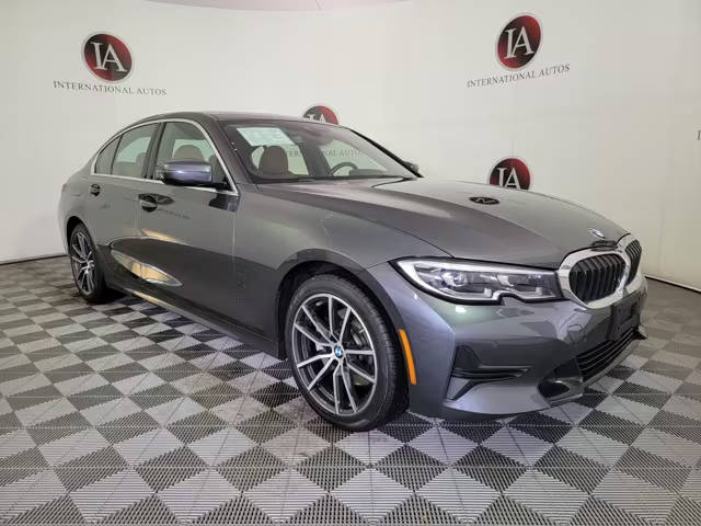 2021 BMW 3 Series 330i xDrive AWD photo