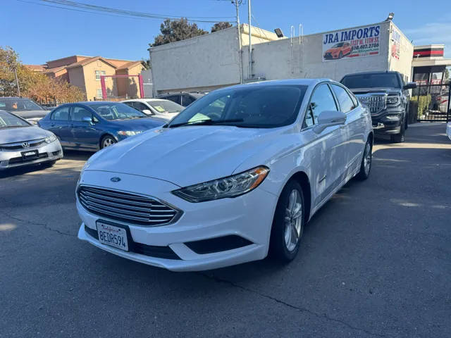 2018 Ford Fusion SE FWD photo