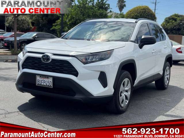 2021 Toyota RAV4 LE FWD photo