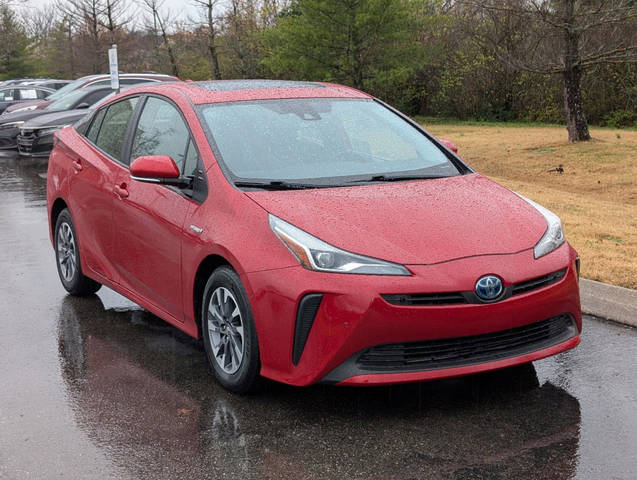 2021 Toyota Prius Limited FWD photo