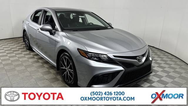 2021 Toyota Camry SE FWD photo