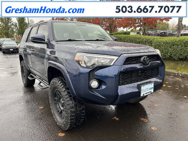 2019 Toyota 4Runner SR5 4WD photo