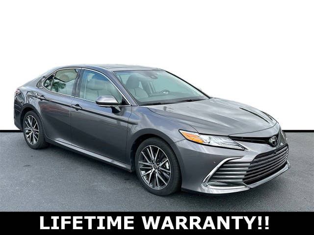 2021 Toyota Camry XLE FWD photo