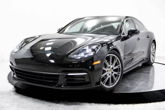 2020 Porsche Panamera 4S AWD photo