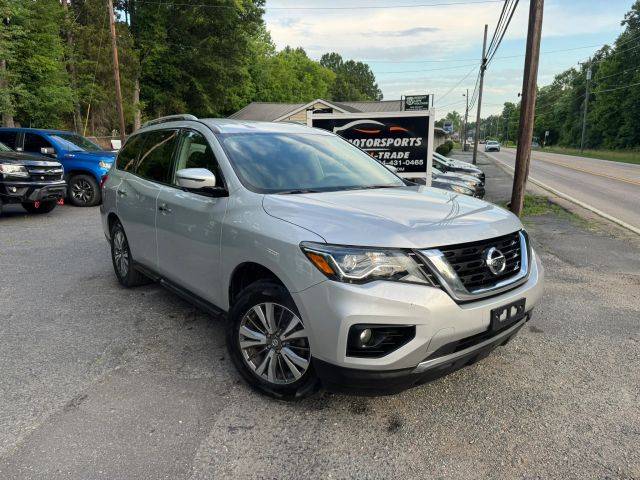 2020 Nissan Pathfinder SL 4WD photo