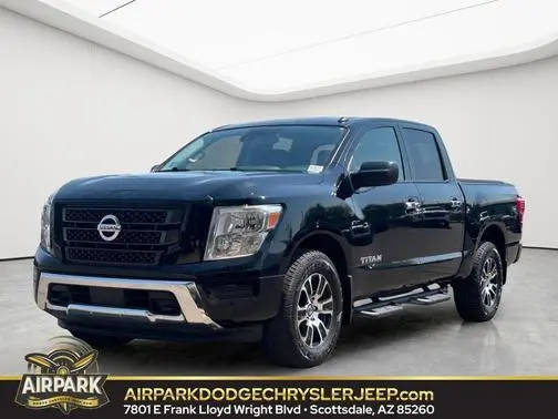 2021 Nissan Titan SV 4WD photo