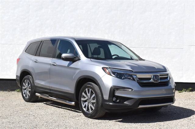 2020 Honda Pilot EX AWD photo