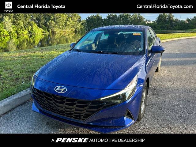 2021 Hyundai Elantra SE FWD photo
