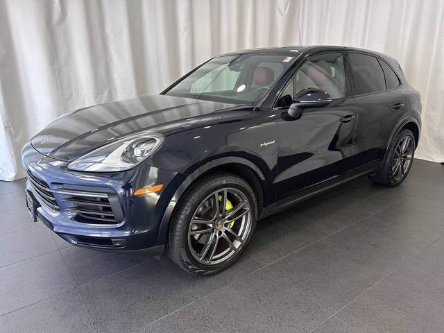 2021 Porsche Cayenne E-Hybrid AWD photo