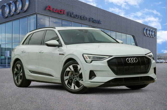 2021 Audi e-tron Premium AWD photo