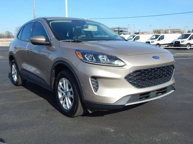 2020 Ford Escape SE AWD photo