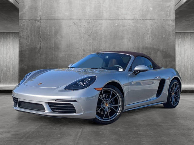 2021 Porsche Boxster  RWD photo