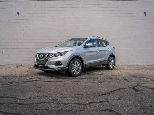 2020 Nissan Rogue Sport SV AWD photo