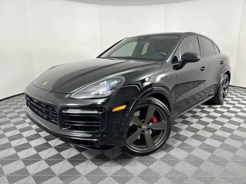 2021 Porsche Cayenne Coupe GTS AWD photo