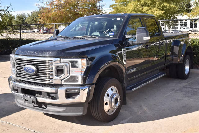 2021 Ford F-450 Super Duty LARIAT 4WD photo