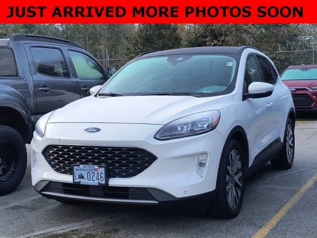 2020 Ford Escape Titanium Hybrid FWD photo