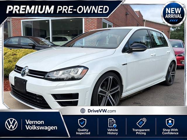 2016 Volkswagen Golf R AWD photo
