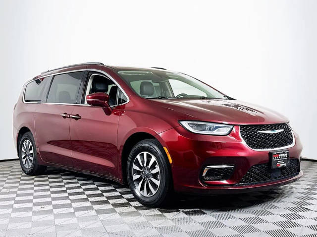 2021 Chrysler Pacifica Minivan Hybrid Touring L FWD photo